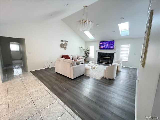 50531 Princeton Drive, Macomb, MI 48044