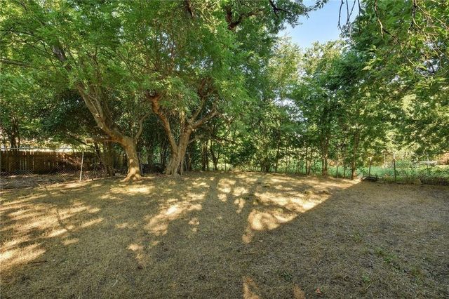 2311 Teri RD A, Austin, TX 78744