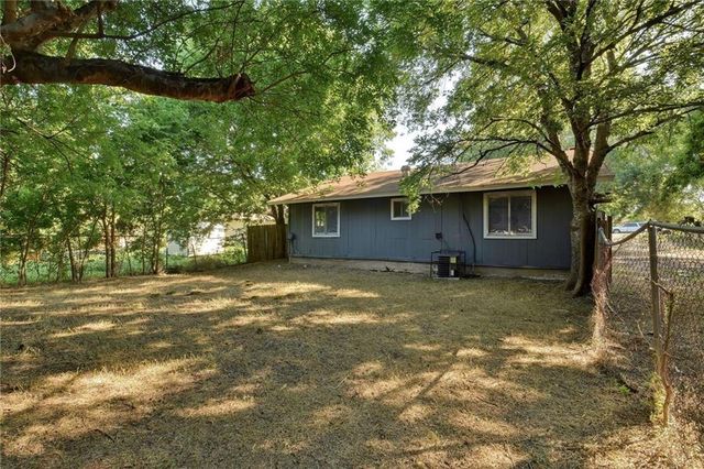 2311 Teri RD A, Austin, TX 78744