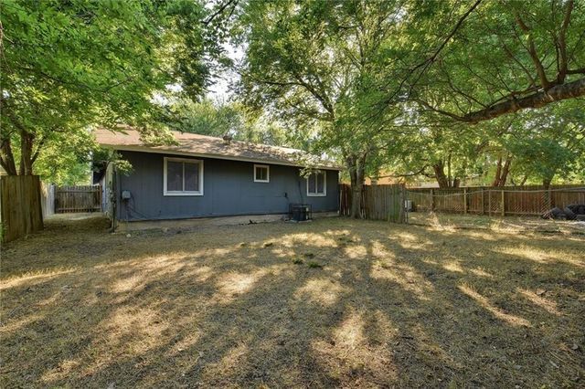2311 Teri RD A, Austin, TX 78744