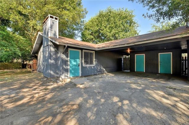 2311 Teri RD A, Austin, TX 78744