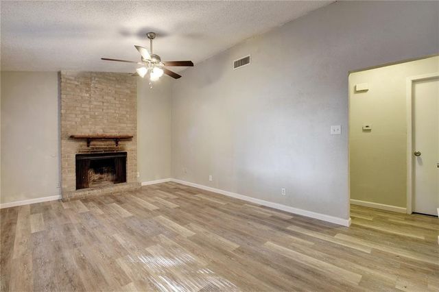 2311 Teri RD A, Austin, TX 78744
