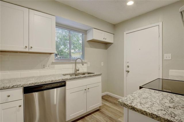 2311 Teri RD A, Austin, TX 78744