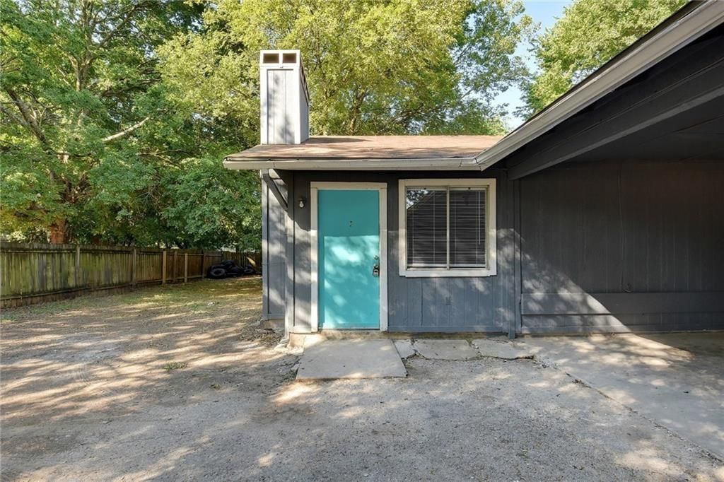 2311 Teri RD A, Austin, TX 78744