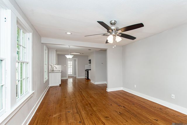 4515 Claycut Rd, Baton Rouge, LA 70806