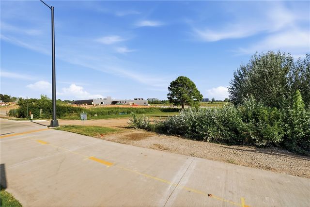 5469 Watkins Avenue, Springdale, AR 72762