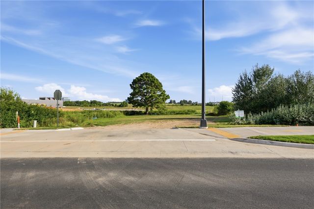 5469 Watkins Avenue, Springdale, AR 72762