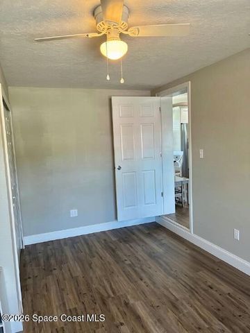 2394 Saint Dunston Lane, Melbourne, FL 32935