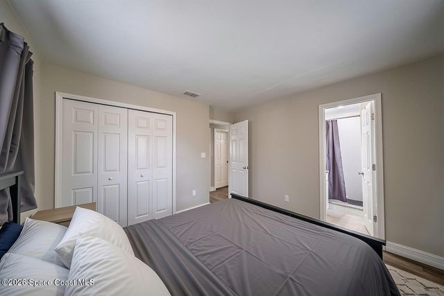 2394 Saint Dunston Lane, Melbourne, FL 32935