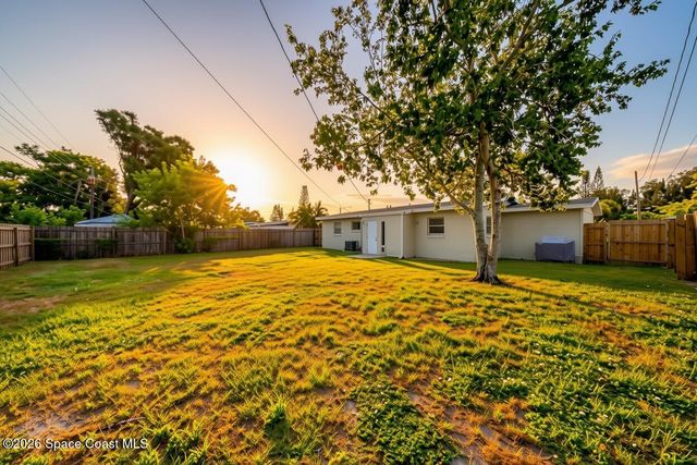 2394 Saint Dunston Lane, Melbourne, FL 32935
