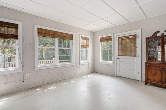49209 Howard Avenue, New Buffalo, MI 49117