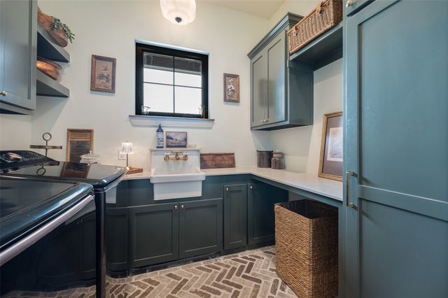 249 County Road 359, Muenster, TX 76252