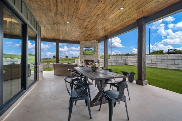 249 County Road 359, Muenster, TX 76252