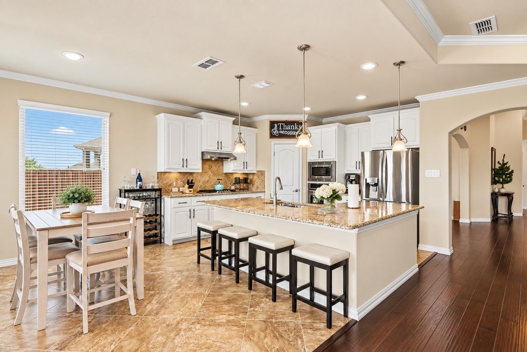 6825 San Antonio Drive, Fort Worth, TX 76131 — photo 4