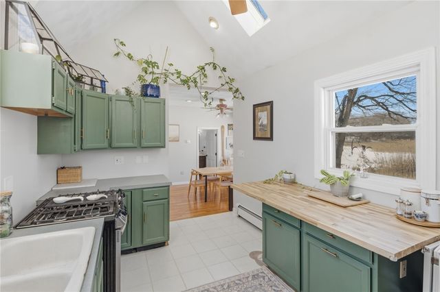 11 Heights Avenue, Warwick, RI 02889