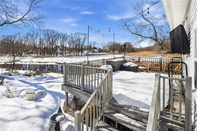 11 Heights Avenue, Warwick, RI 02889