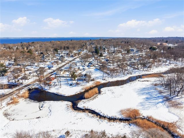 11 Heights Avenue, Warwick, RI 02889