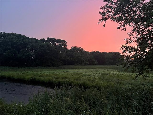 11 Heights Avenue, Warwick, RI 02889