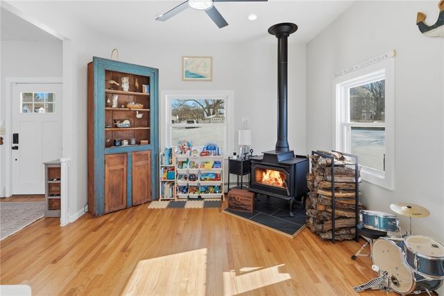 11 Heights Avenue, Warwick, RI 02889