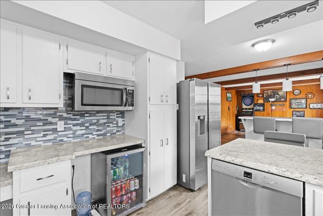 3616 Glasgow Drive, Lansing, MI 48911