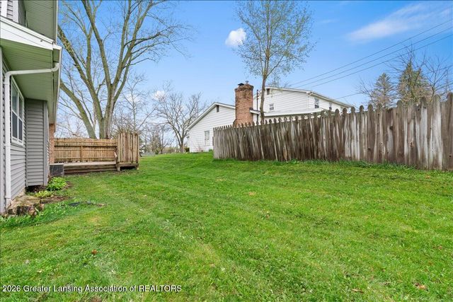 3616 Glasgow Drive, Lansing, MI 48911