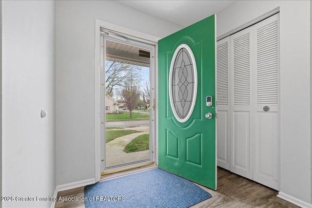 3616 Glasgow Drive, Lansing, MI 48911