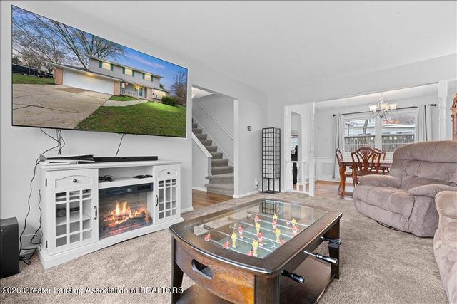 3616 Glasgow Drive, Lansing, MI 48911