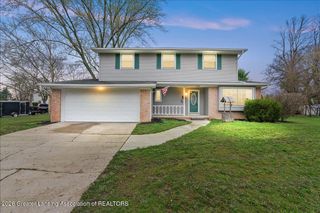 3616 Glasgow Drive, Lansing, MI 48911