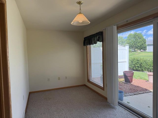 109 Elizabeth Court, Deerfield, WI 53531
