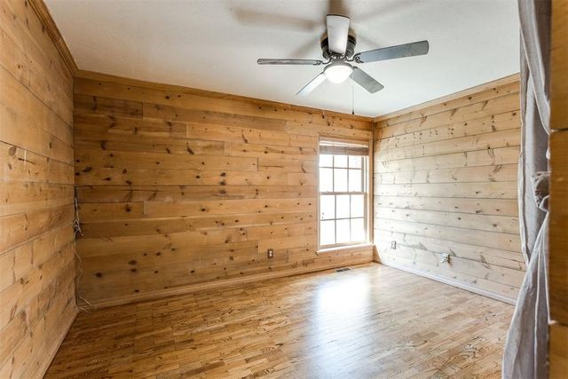 2213 Tredington Way, Edmond, OK 73034