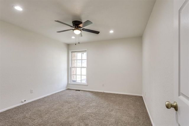 2213 Tredington Way, Edmond, OK 73034