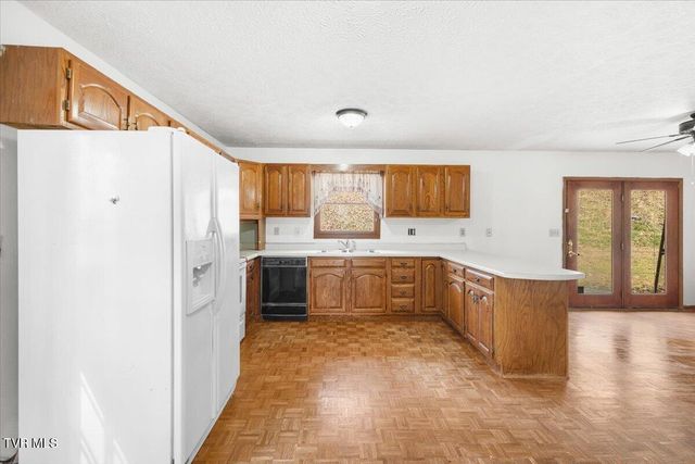 216 Fitzsimmons Hill Road, Elizabethton, TN 37643