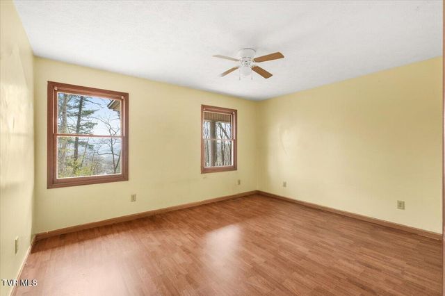 216 Fitzsimmons Hill Road, Elizabethton, TN 37643