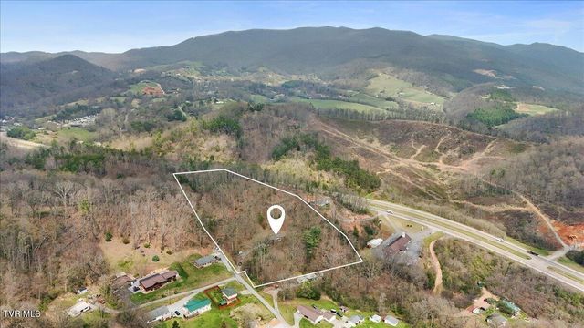 216 Fitzsimmons Hill Road, Elizabethton, TN 37643