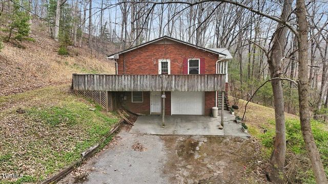 216 Fitzsimmons Hill Road, Elizabethton, TN 37643