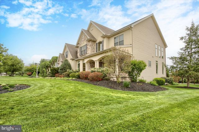 6445 MCCORMICK LN, Harrisburg, PA 17111