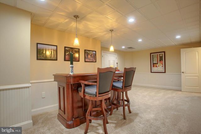 6445 MCCORMICK LN, Harrisburg, PA 17111