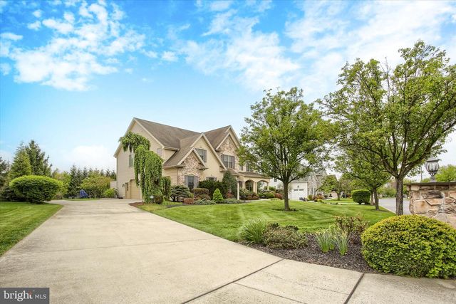6445 MCCORMICK LN, Harrisburg, PA 17111