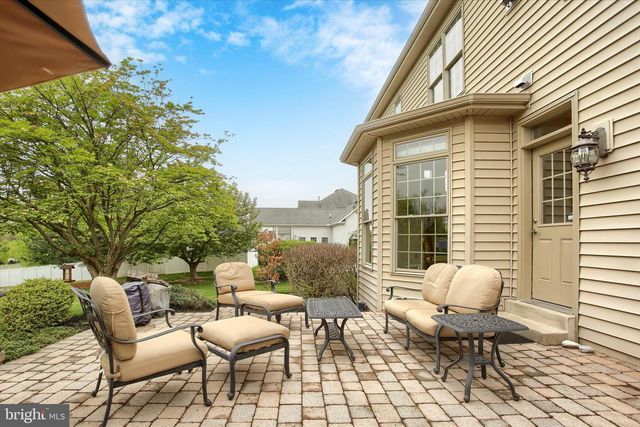6445 MCCORMICK LN, Harrisburg, PA 17111