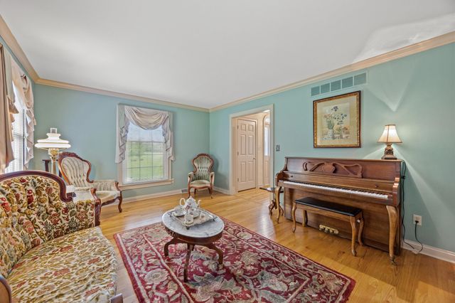 8071 Perryville Road, Danville, KY 40422