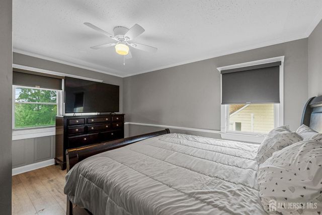 304 Maple Avenue, Middlesex, NJ 07080