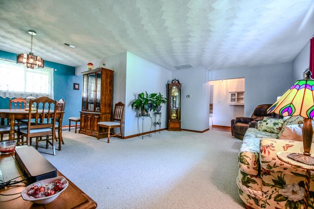 10833 Kendig Road 10833 Kendig Road, New Carlisle, OH 45344