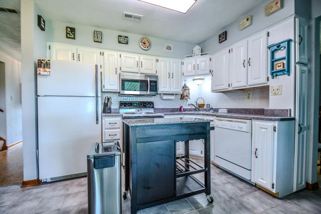 10833 Kendig Road 10833 Kendig Road, New Carlisle, OH 45344