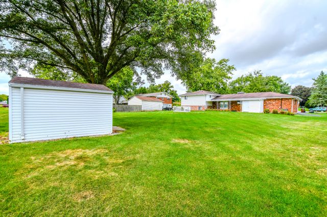 10833 Kendig Road 10833 Kendig Road, New Carlisle, OH 45344