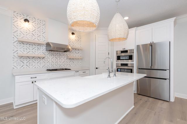 13312 Hawk Place, Gulfport, MS 39503