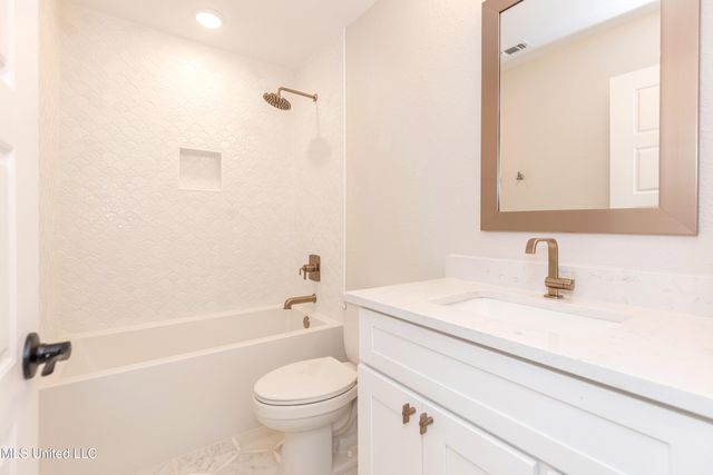 13312 Hawk Place, Gulfport, MS 39503