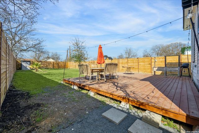 417 Warren, San Antonio, TX 78212