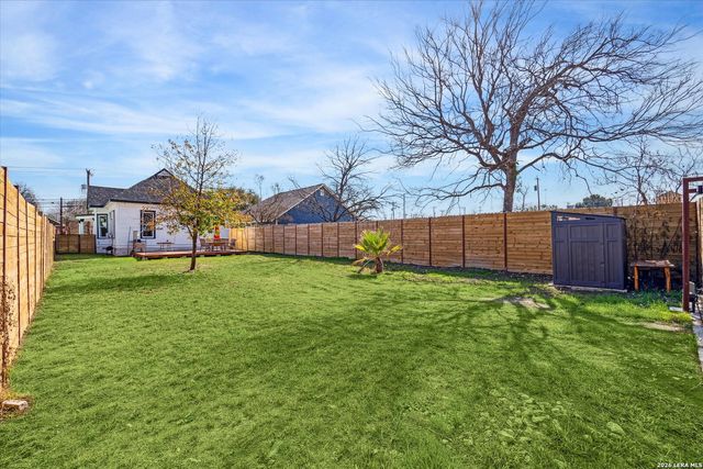 417 Warren, San Antonio, TX 78212