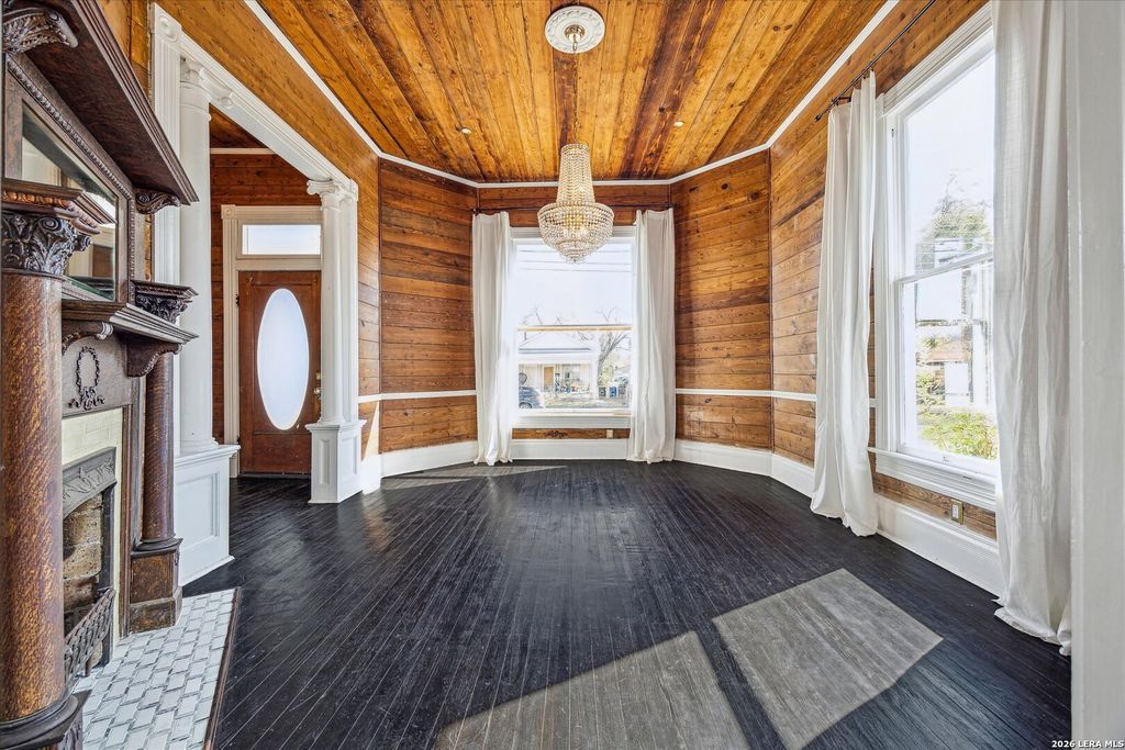 417 Warren, San Antonio, TX 78212