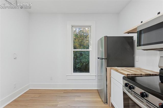 151 Ruxton Avenue, Manitou Springs, CO 80829